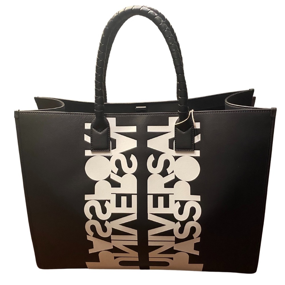 Burberry Universal Passport Tote Bag - Picture 4 of 5
